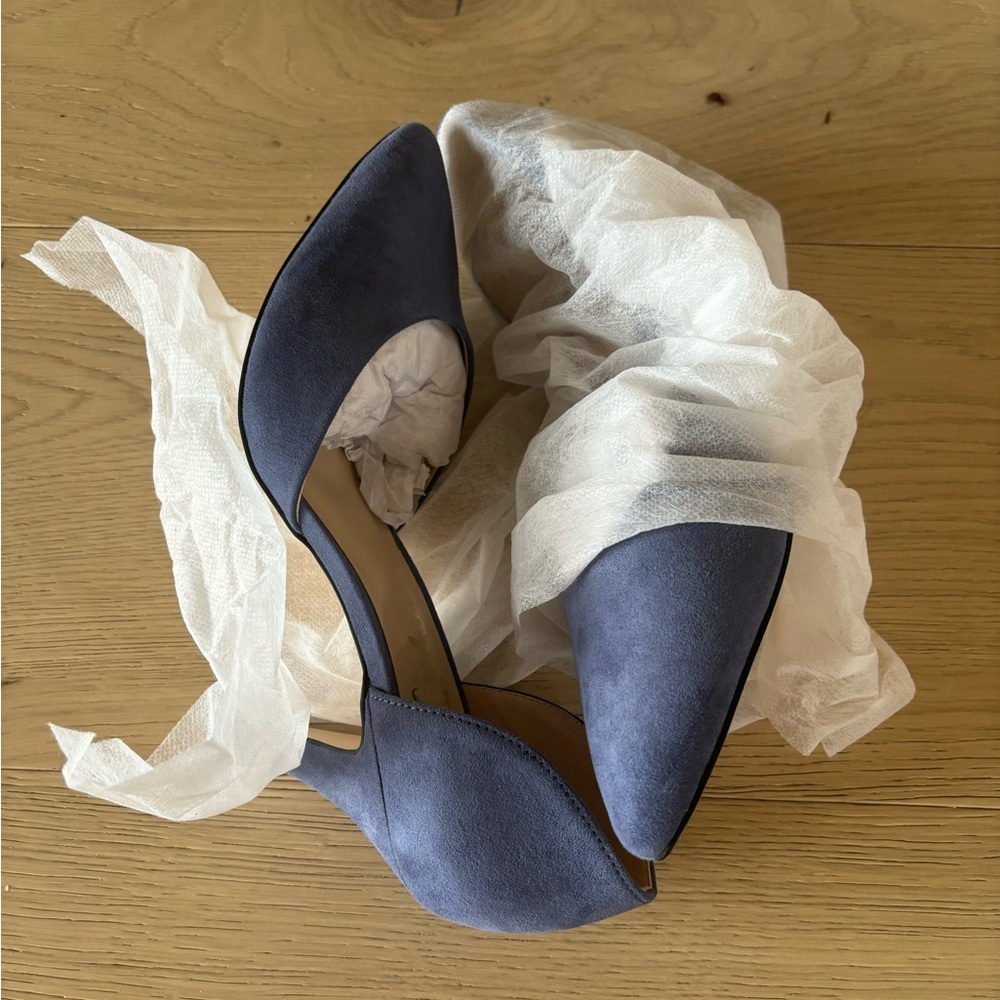 NEW (no tags) CALLISTO D’Orsay suede heels - 9.5 B - Picture 7 of 7